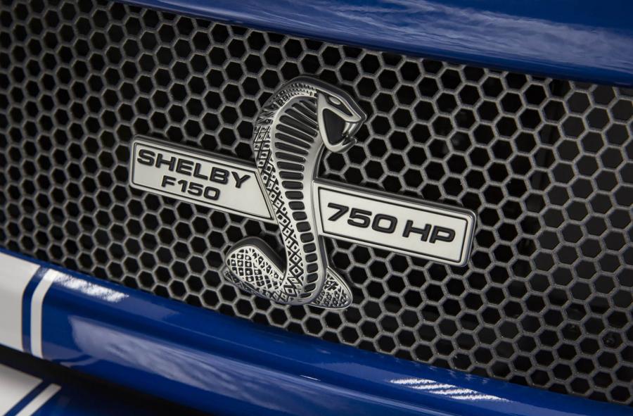 Логотип Shelby F-150 Super Snake 2017 года  (фото 5 из 6)